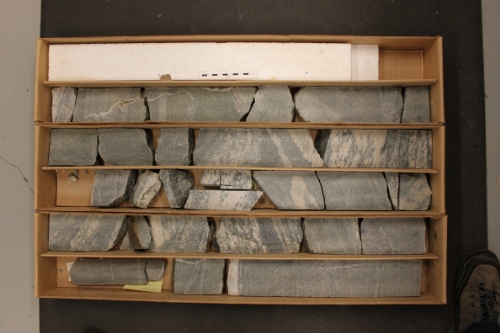 Photo 2019-495 : Photograph of core 7, Skolp E-07 showing the Precambrian gneissic basement rock and variation in banding.