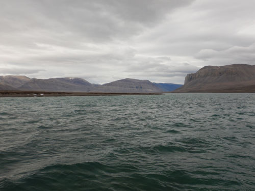Photo 2022-432 : View of Quukinniq from the RV Nuliajuk, near the northern extent of the survey.
