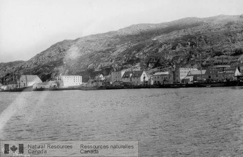 Photo 2259 : Sealing Establishments, St. John's