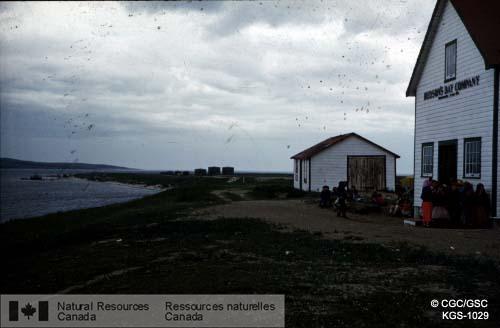 Photo KGS-1029 : Poste de la Baie d'Hudson à la Grande rivière de la Baleine